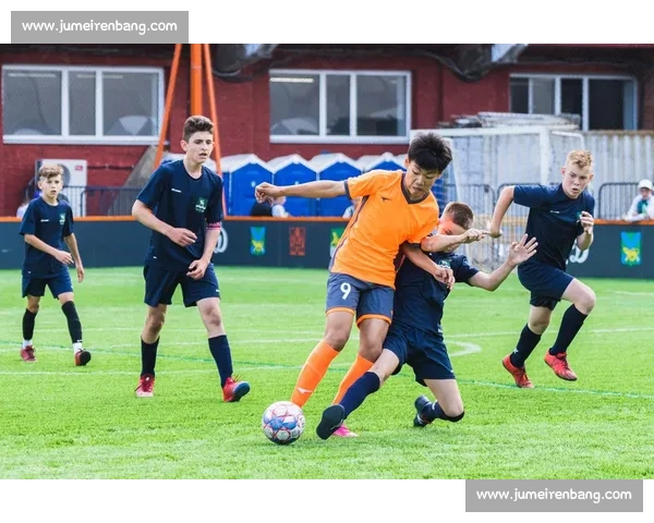 实时掌握全球足球赛况，精彩比赛直播与数据分析尽在掌中